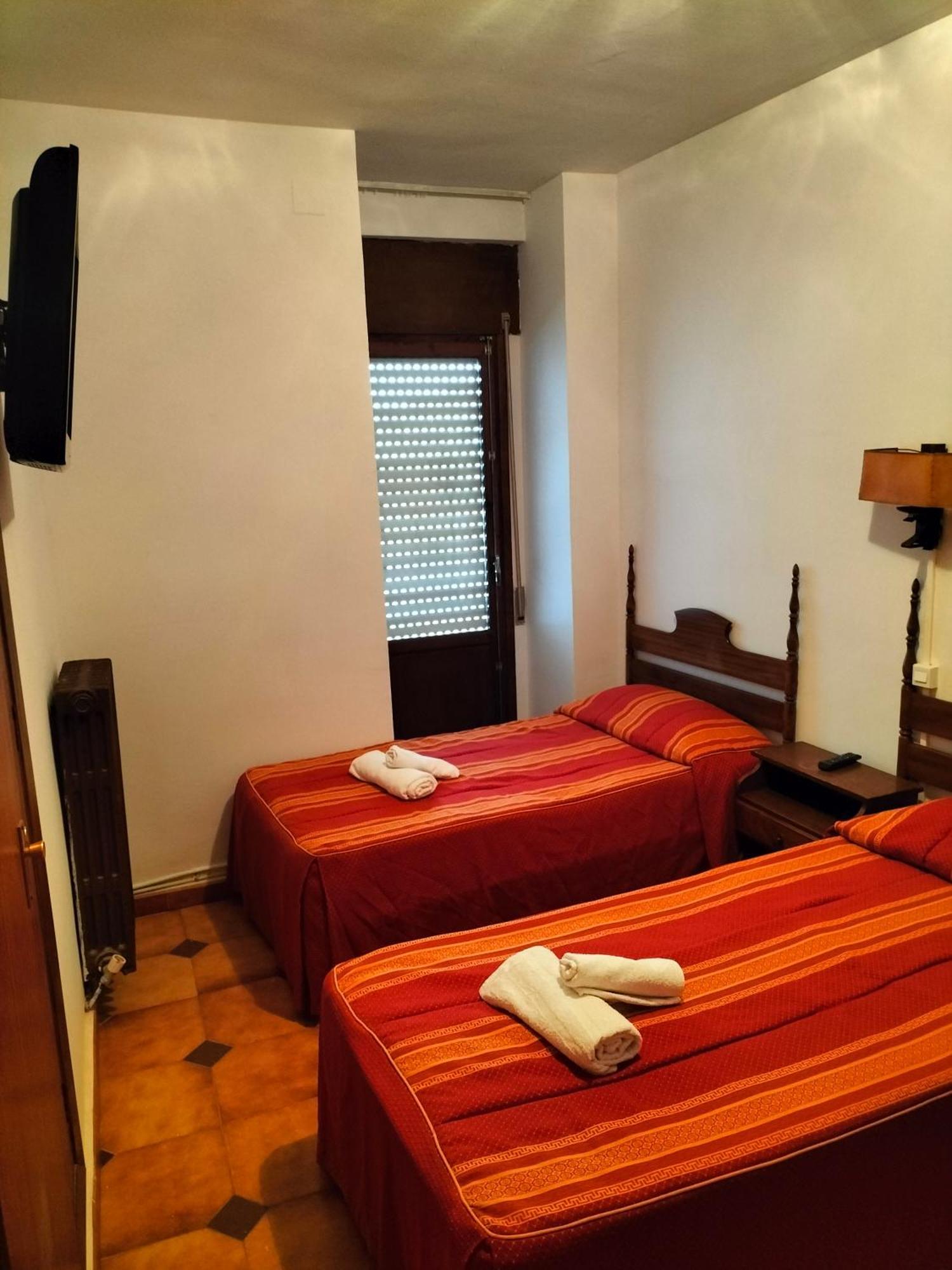 Pension Rioja Кинто Экстерьер фото
